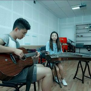 外企富婆和健硕黑人3p
